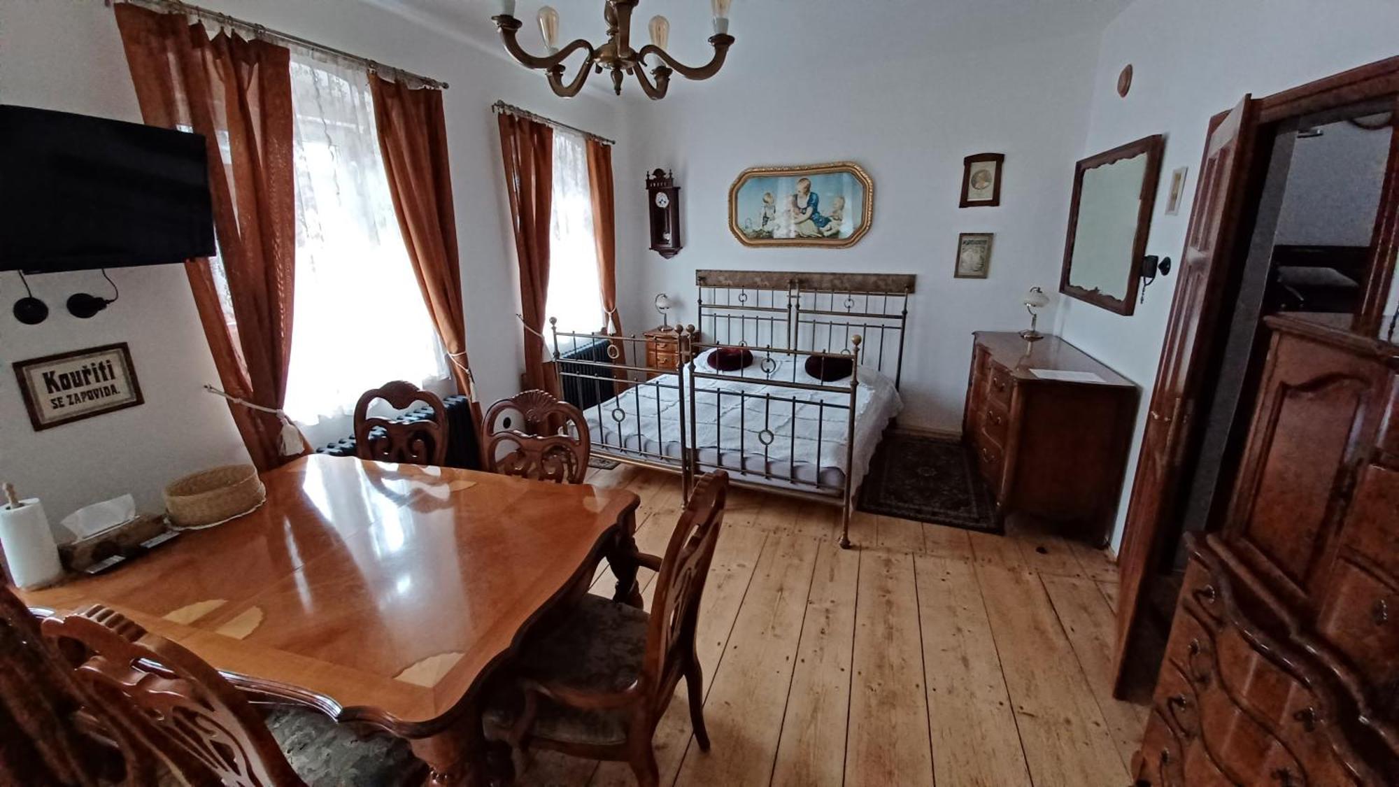 Zlata Leta - Apartmanovy Dum Jáchymov Exterior photo